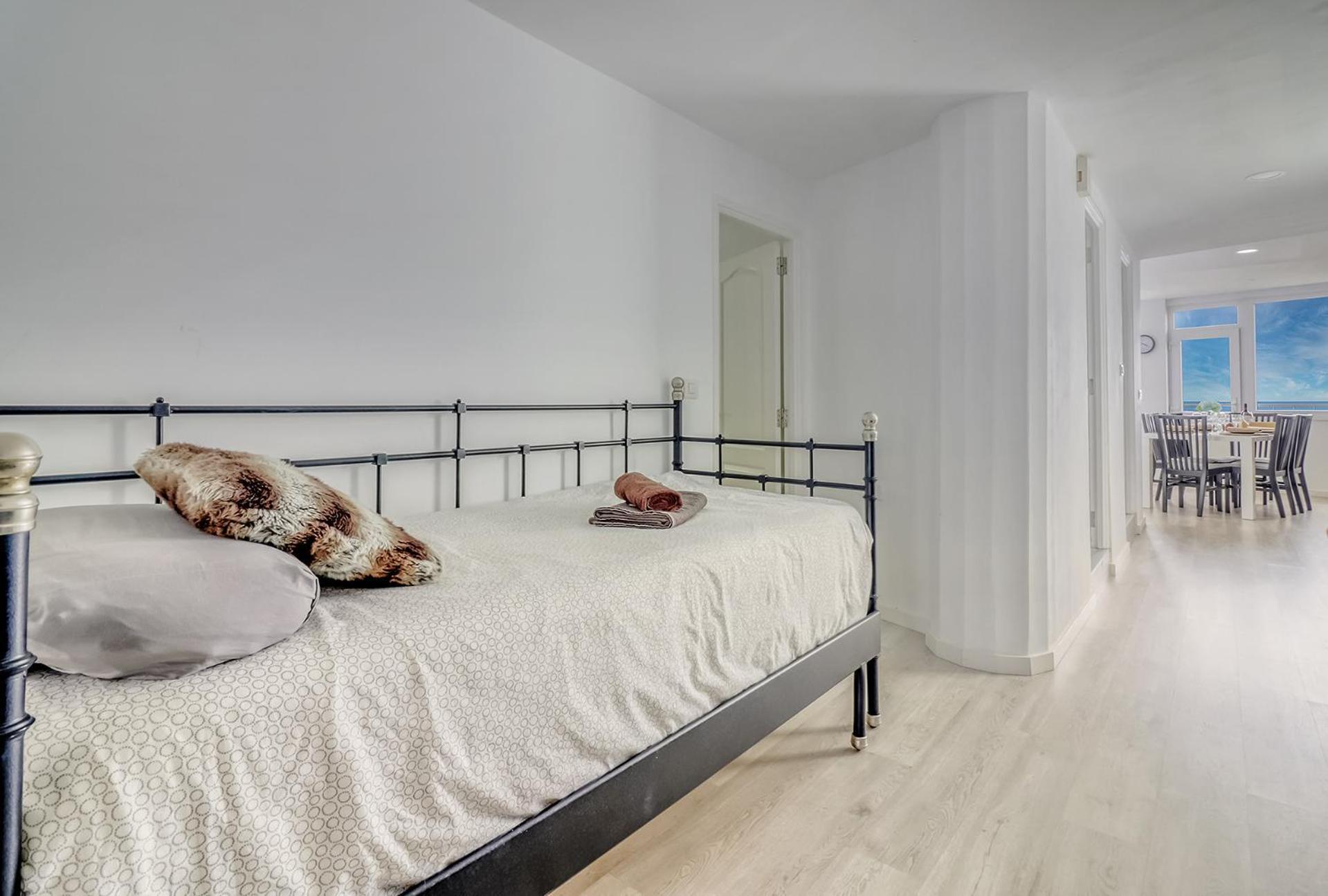 איקוד דה לוס וינוס Central Modern Apartment With Private Parking & Ocean View & Coffee Corner מראה חיצוני תמונה